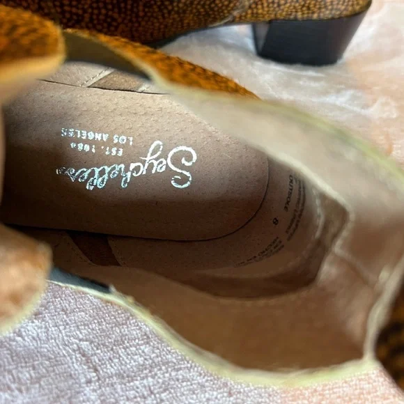 Seychelles brown animal print calf dyed hair slip on booties size 8 - Picture 8 of 11